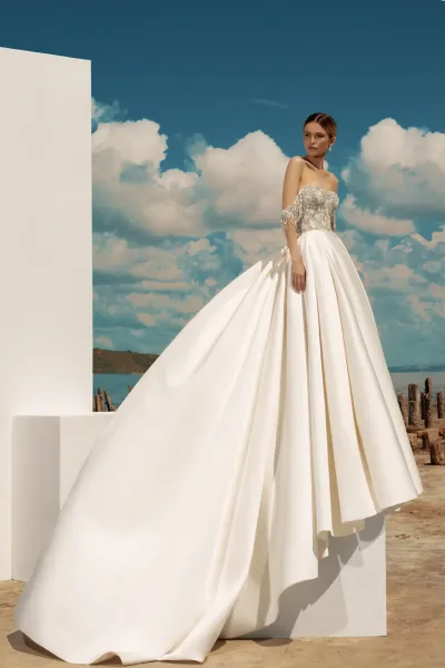 Robe de mariée haut de gamme de la marque ONTARIO à Nice